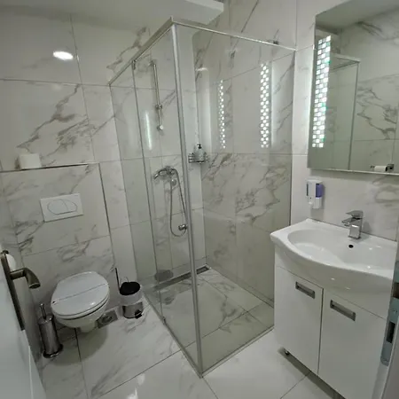 Danube Lux Lejlighed *